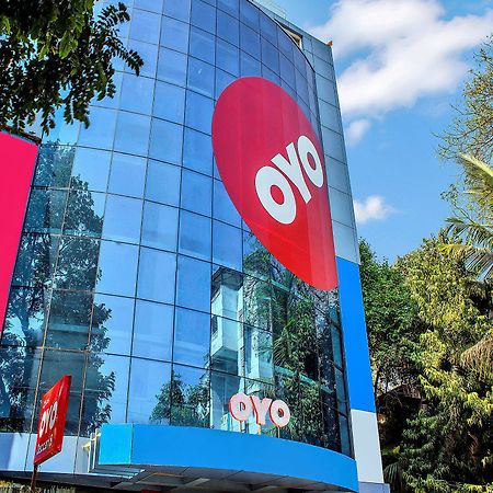 Oyo 11089 Hotel Deccan 8 Púna Kültér fotó